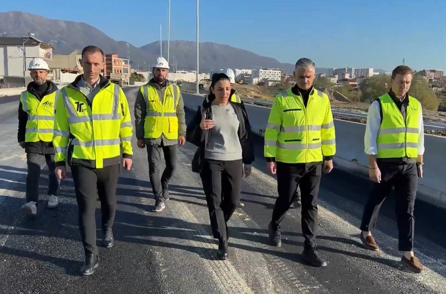 Balluku inspekton punimet në lotin 7 të Unazës së Madhe të Tiranës, nis asfaltimi